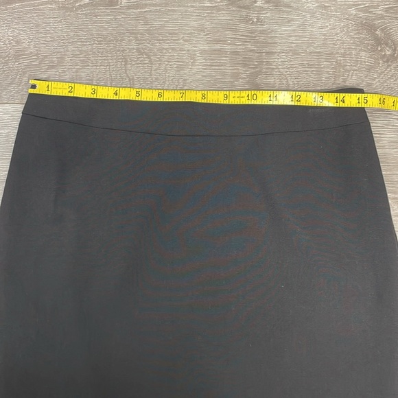 Tahari Arthur Levine Julie Pencil Skirt Side Hem Pleats 6P - Picture 4 of 13